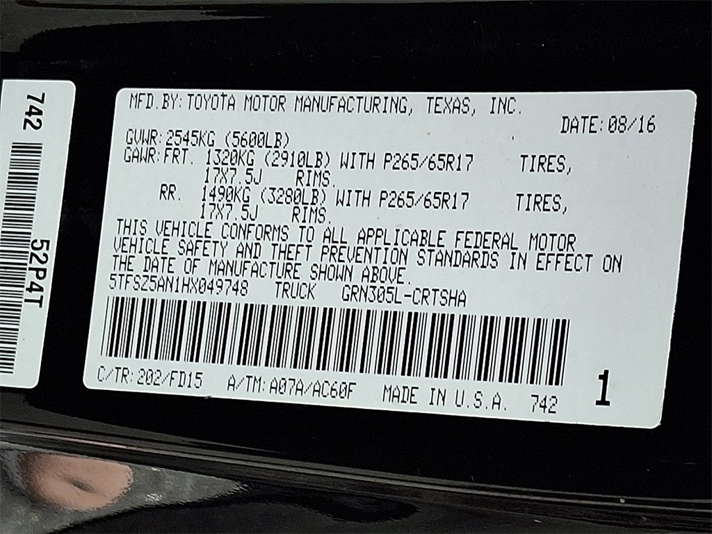 2017 Toyota Tacoma TRD Sport - Photo 27