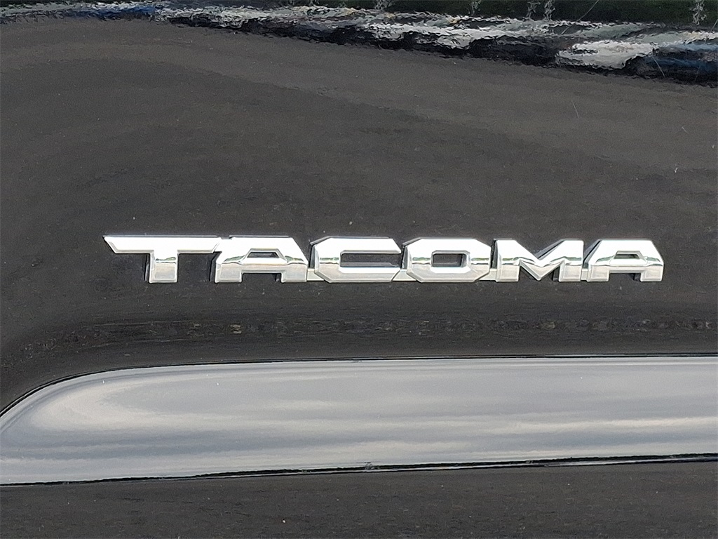 2017 Toyota Tacoma TRD Sport - Photo 29