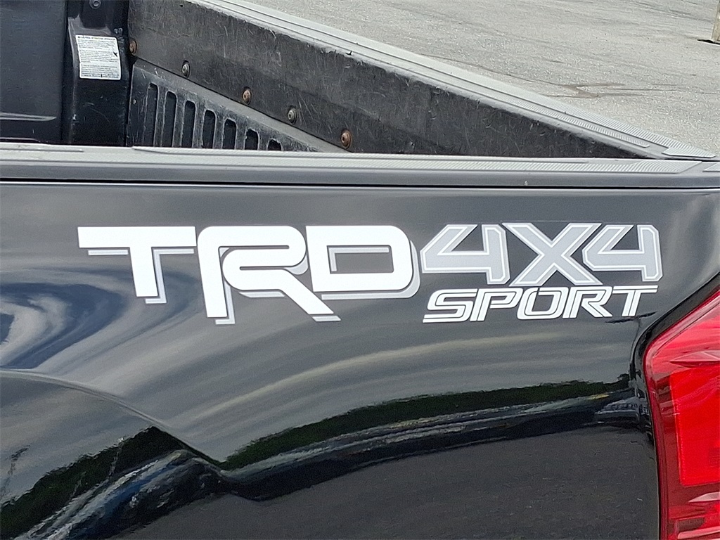 2017 Toyota Tacoma TRD Sport - Photo 30