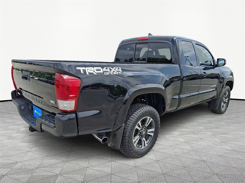 2017 Toyota Tacoma TRD Sport - Photo 7