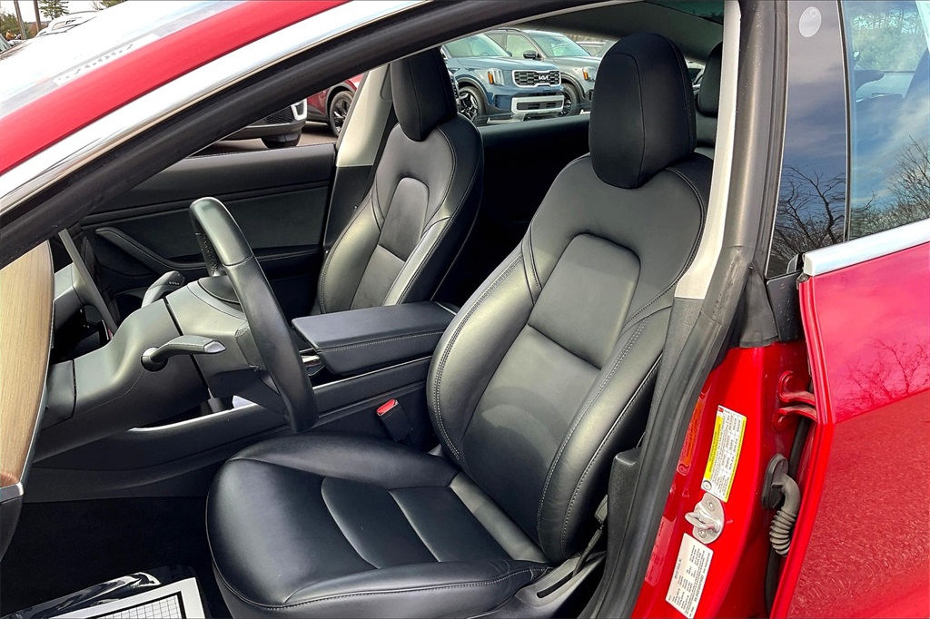 2019 Tesla Model 3 Long Range - Photo 9