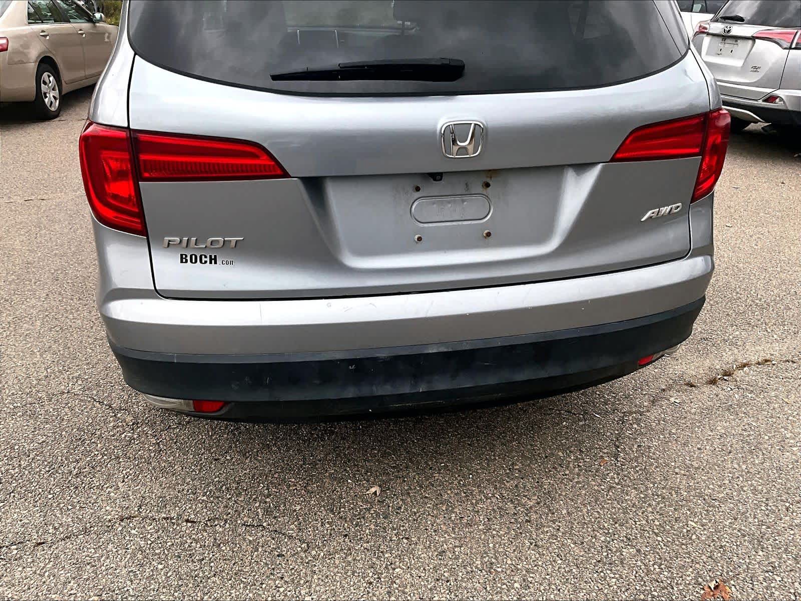 2017 Honda Pilot EX-L - Photo 7