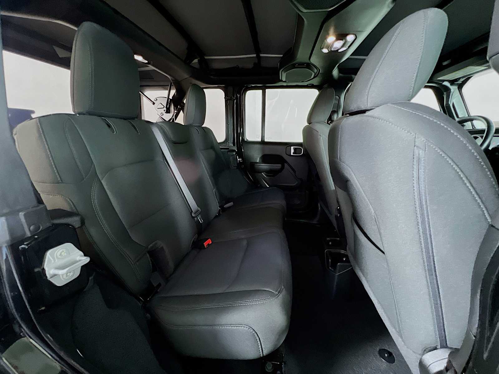 2022 Jeep Wrangler Unlimited Sport S - Photo 27