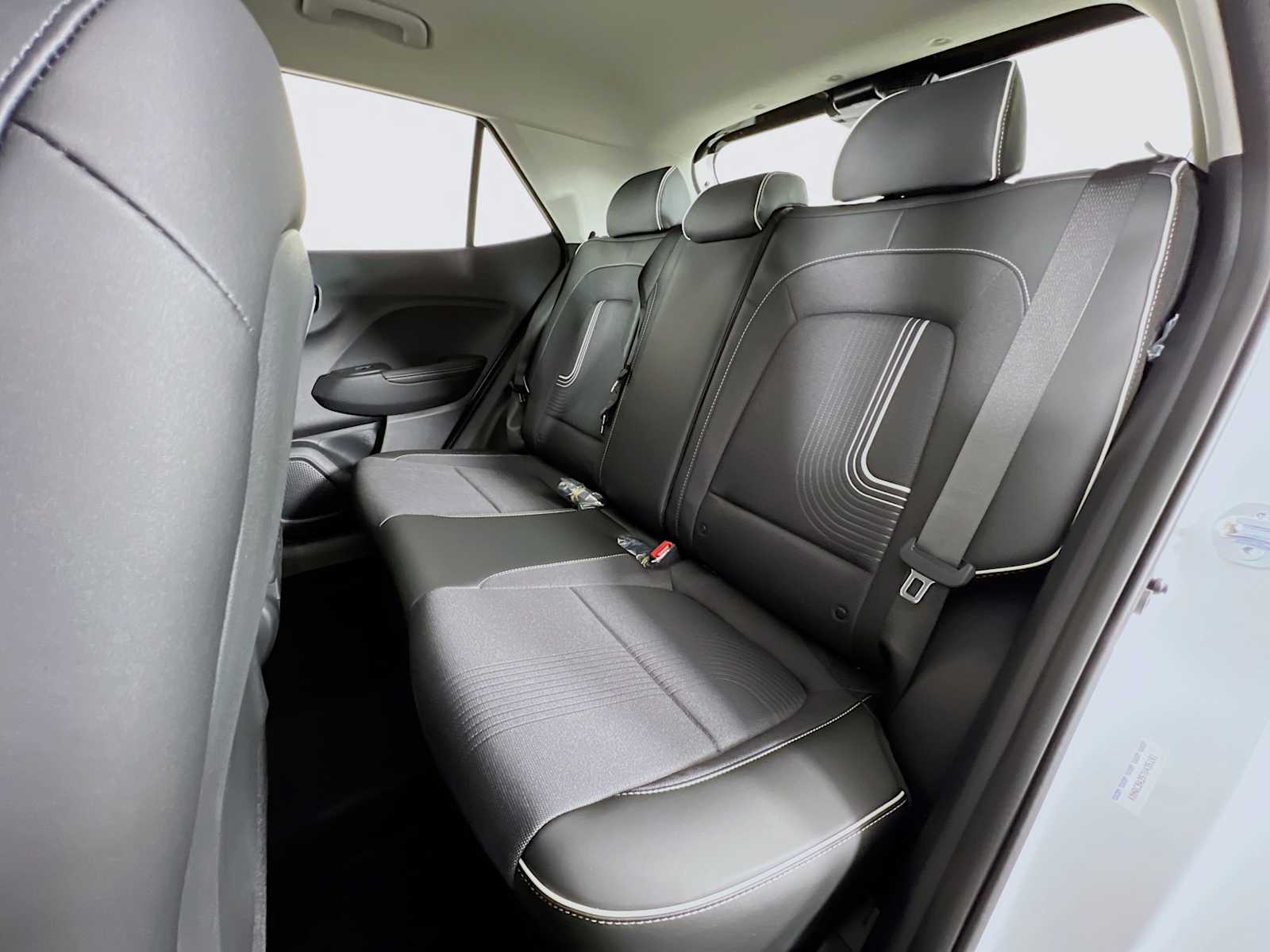 2026 Hyundai Venue SEL - Photo 13