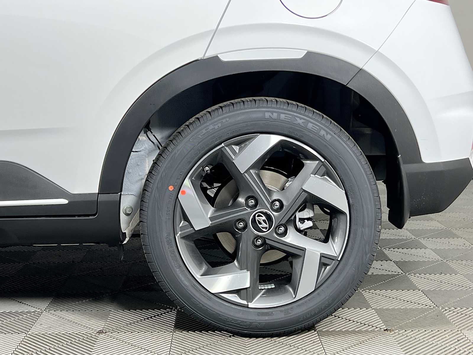 2026 Hyundai Venue SEL - Photo 18