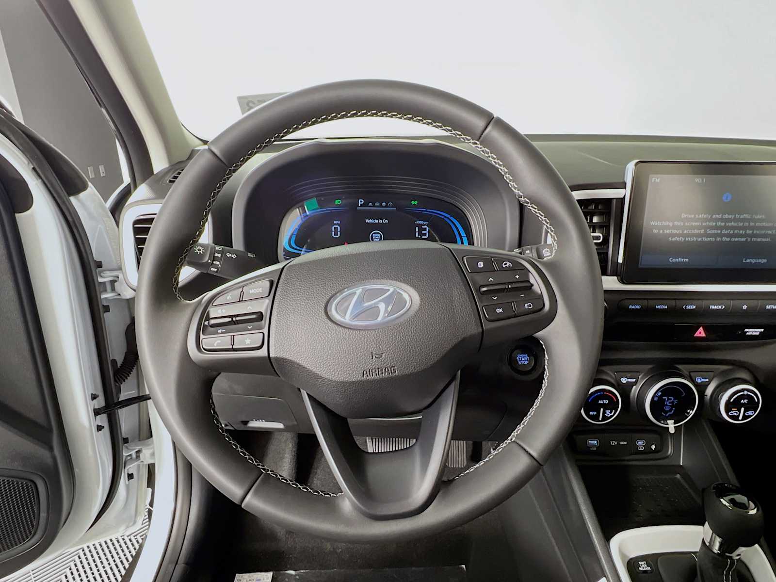 2026 Hyundai Venue SEL - Photo 7