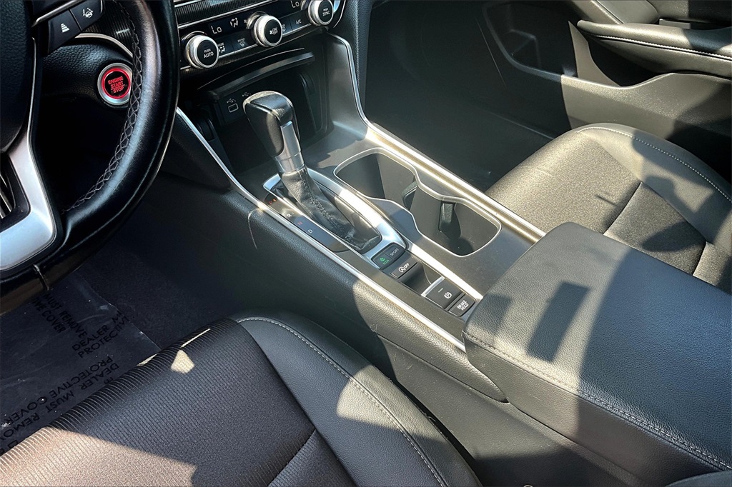2022 Honda Accord Sport - Photo 15