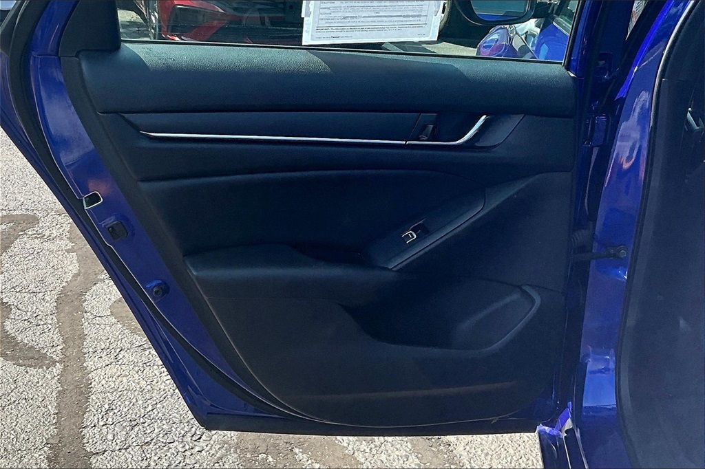 2022 Honda Accord Sport - Photo 21