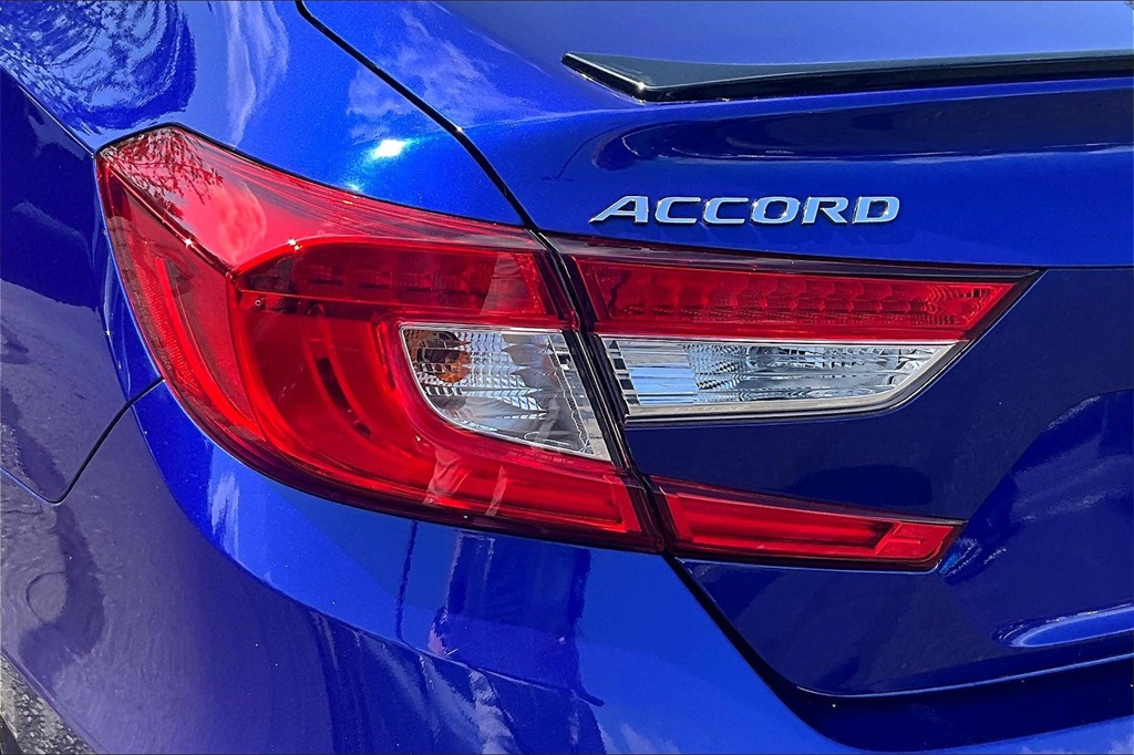 2022 Honda Accord Sport - Photo 26