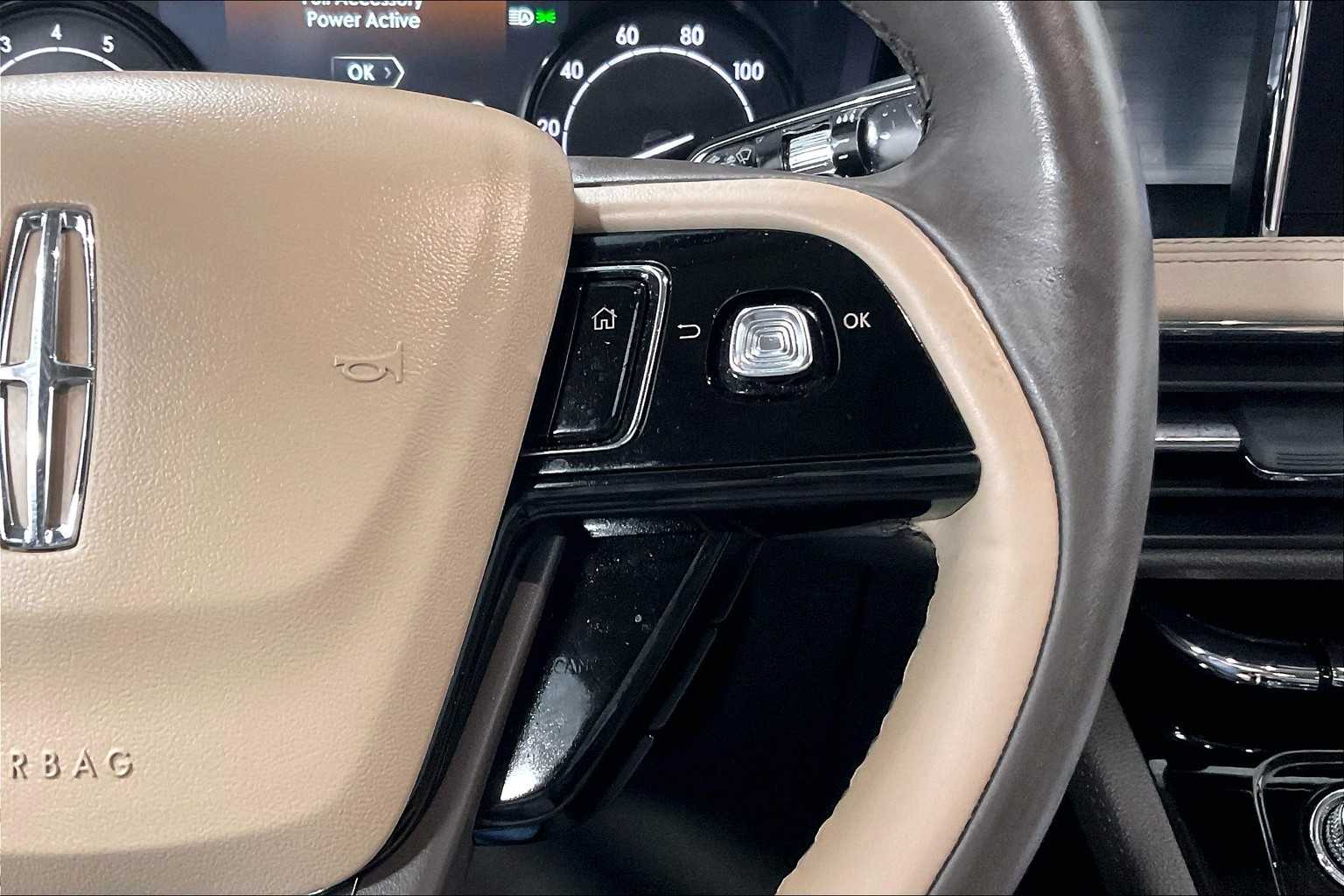2021 Lincoln Corsair Standard - Photo 24