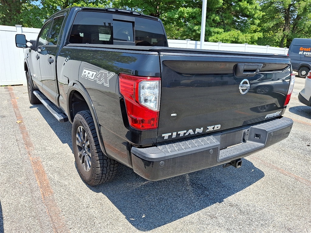 2016 Nissan Titan XD PRO-4X - Photo 4