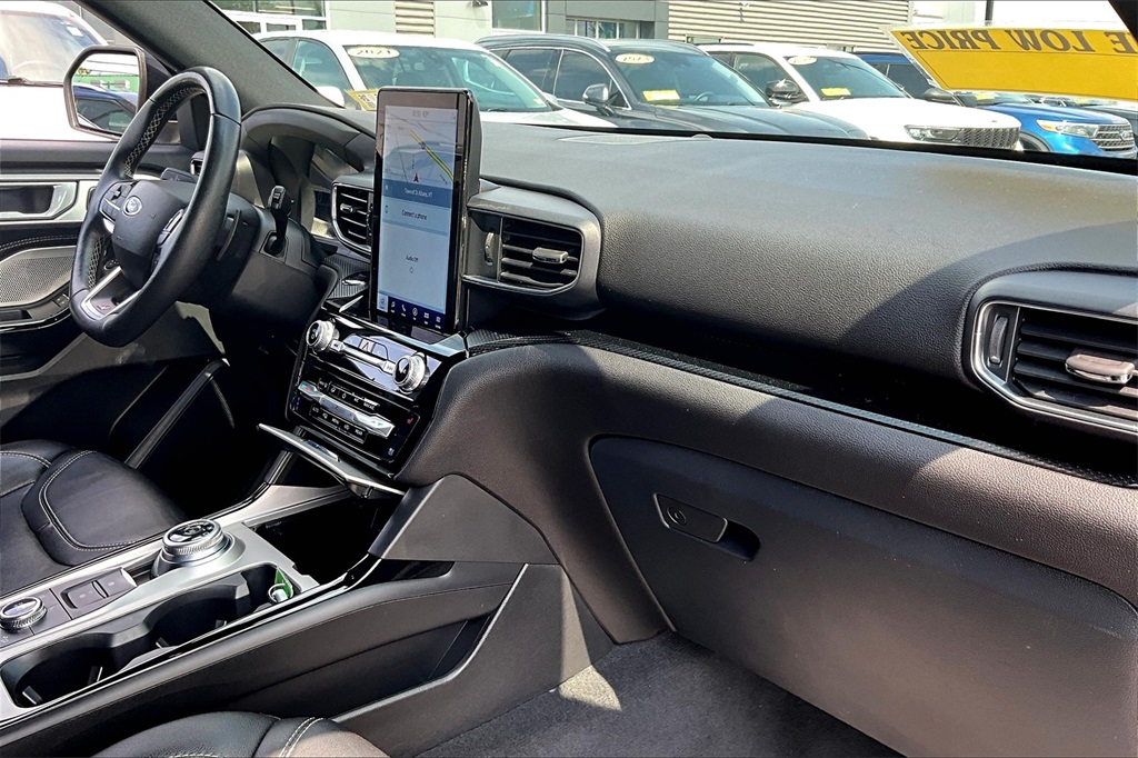 2022 Ford Explorer ST - Photo 14