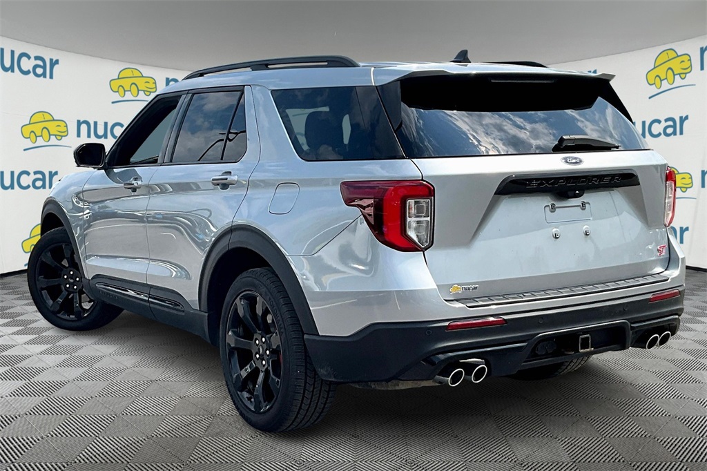2022 Ford Explorer ST - Photo 4