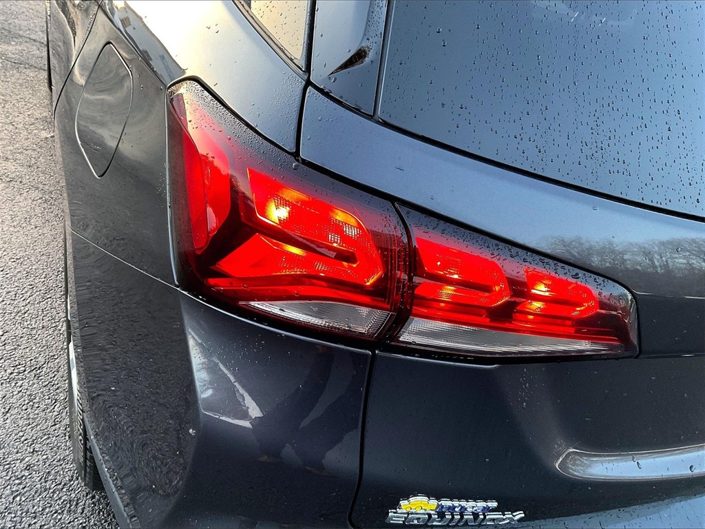 2023 Chevrolet Equinox LT - Photo 30