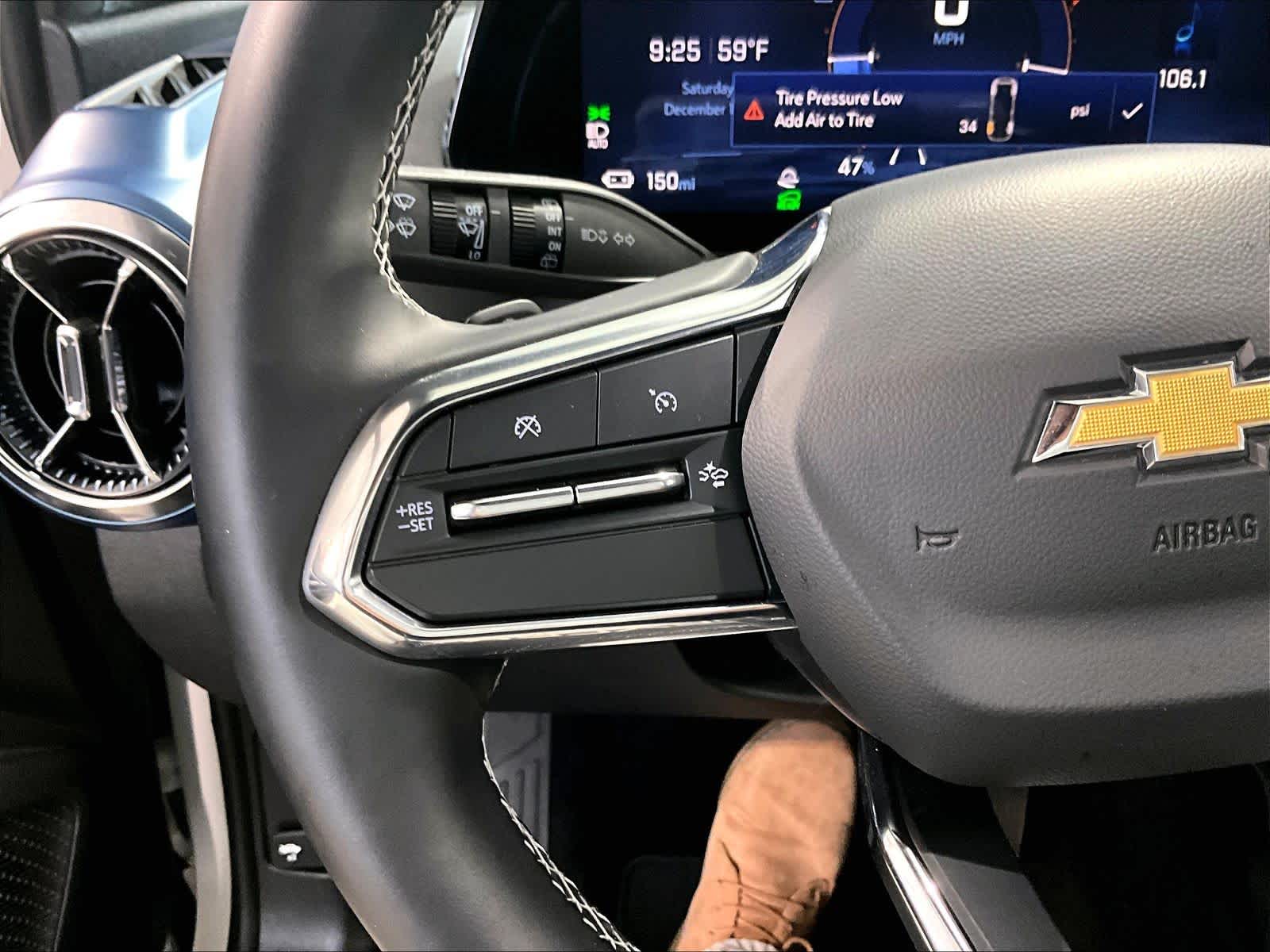 2025 Chevrolet Equinox EV LT - Photo 19