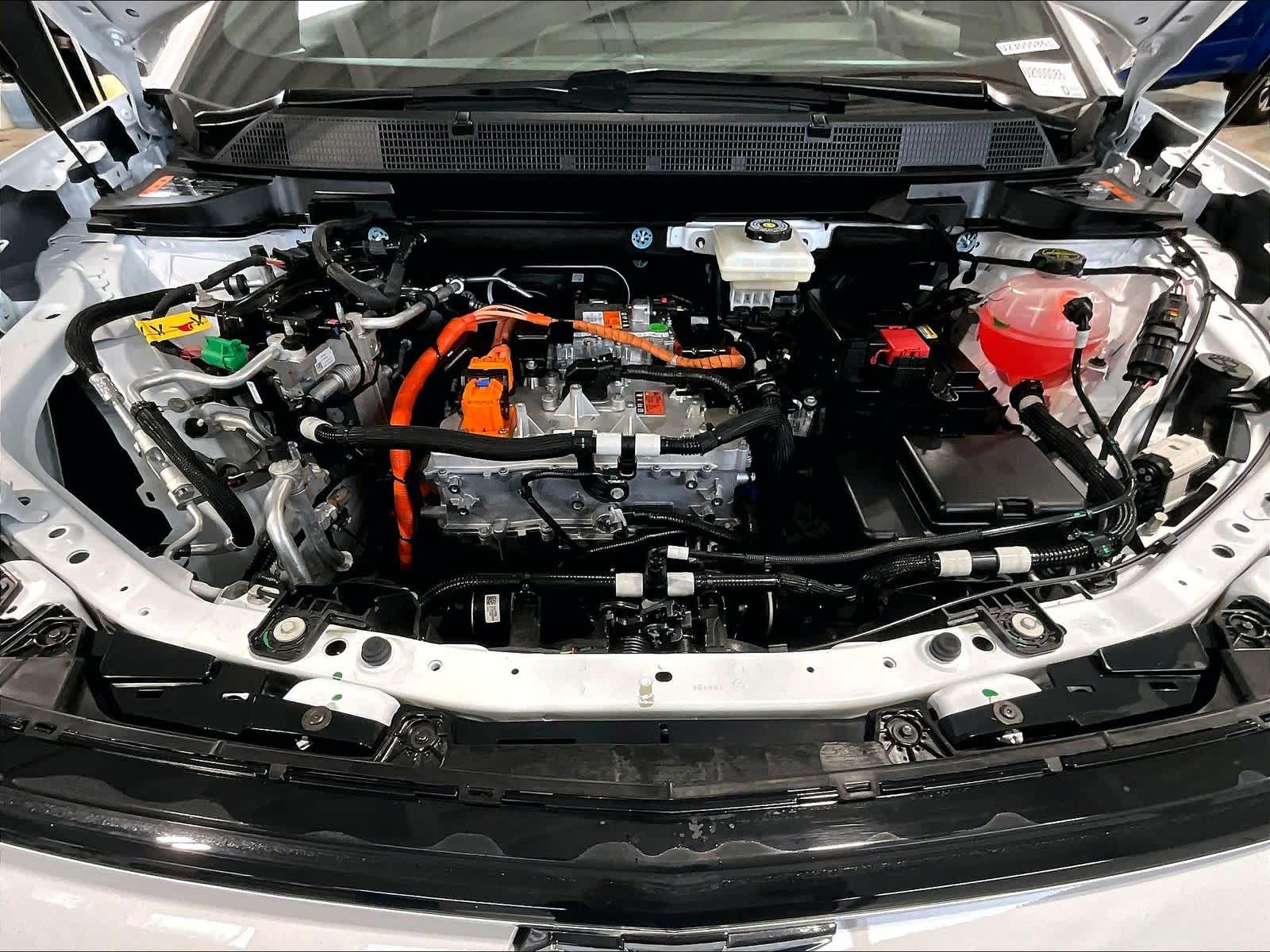 2025 Chevrolet Equinox EV LT - Photo 24