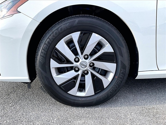 2025 Nissan Altima 2.5 S - Photo 7