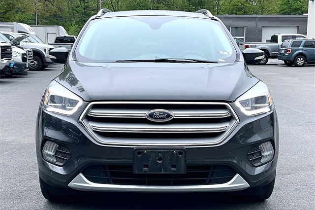 2019 Ford Escape Titanium - Photo 2
