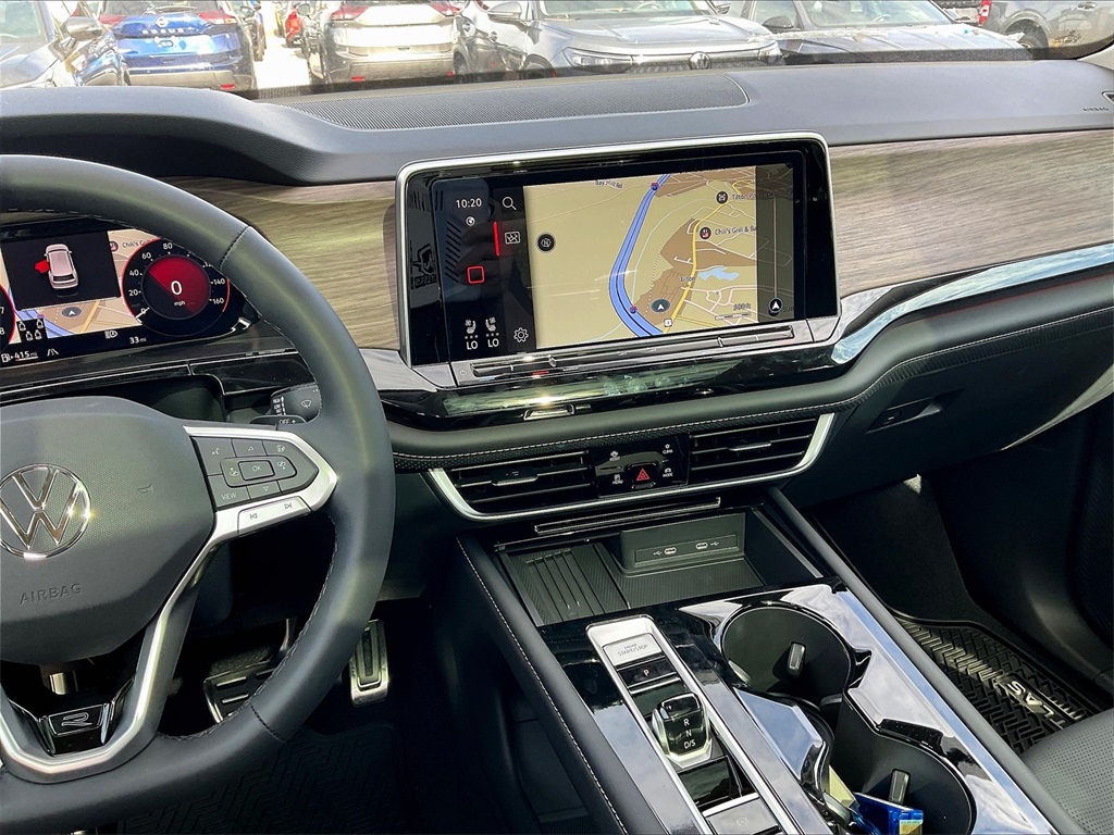 2025 Volkswagen Atlas 2.0T SEL Premium R-Line - Photo 13
