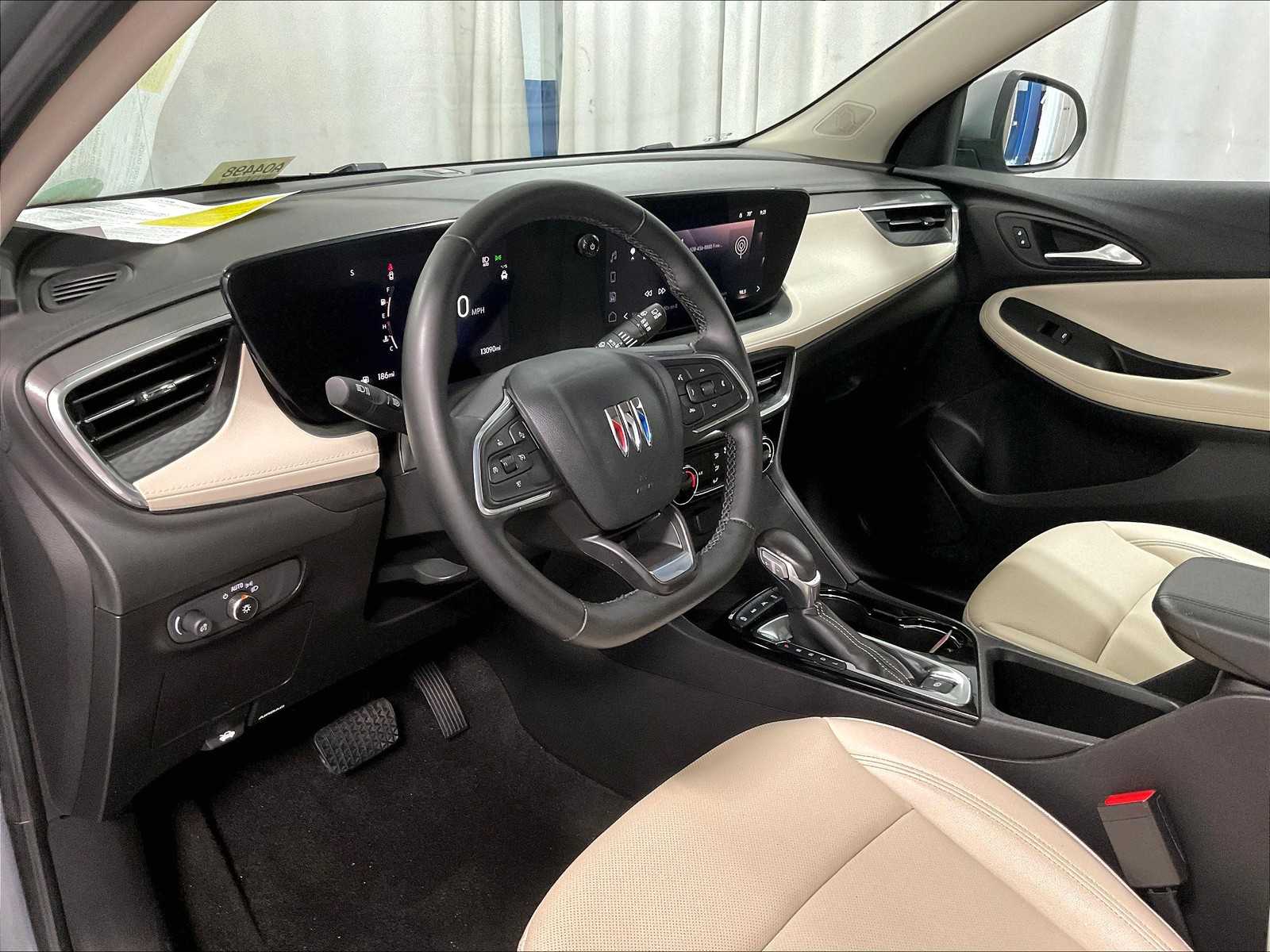 2024 Buick Encore GX Sport Touring - Photo 8