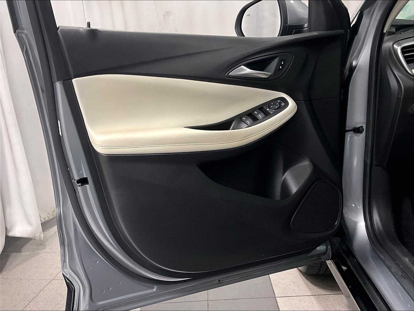 2024 Buick Encore GX Sport Touring - Photo 9
