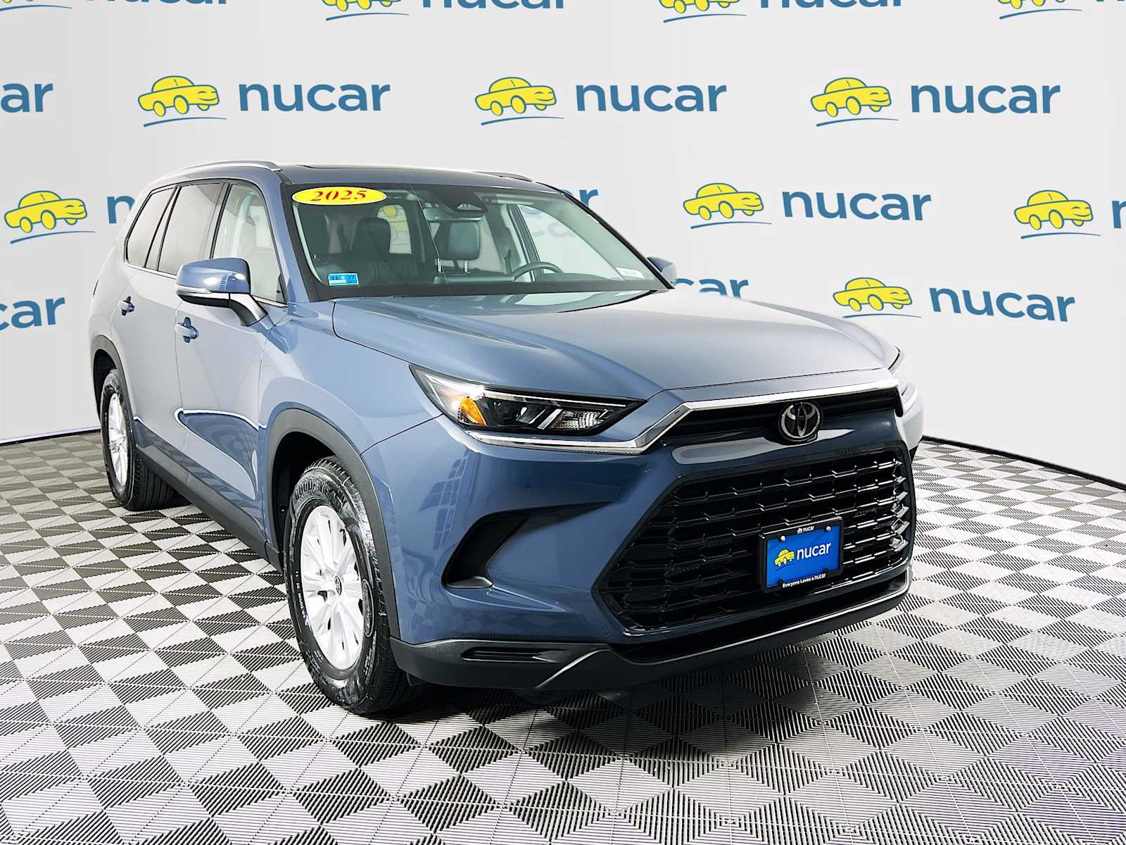 2025 Toyota Grand Highlander XLE's photo