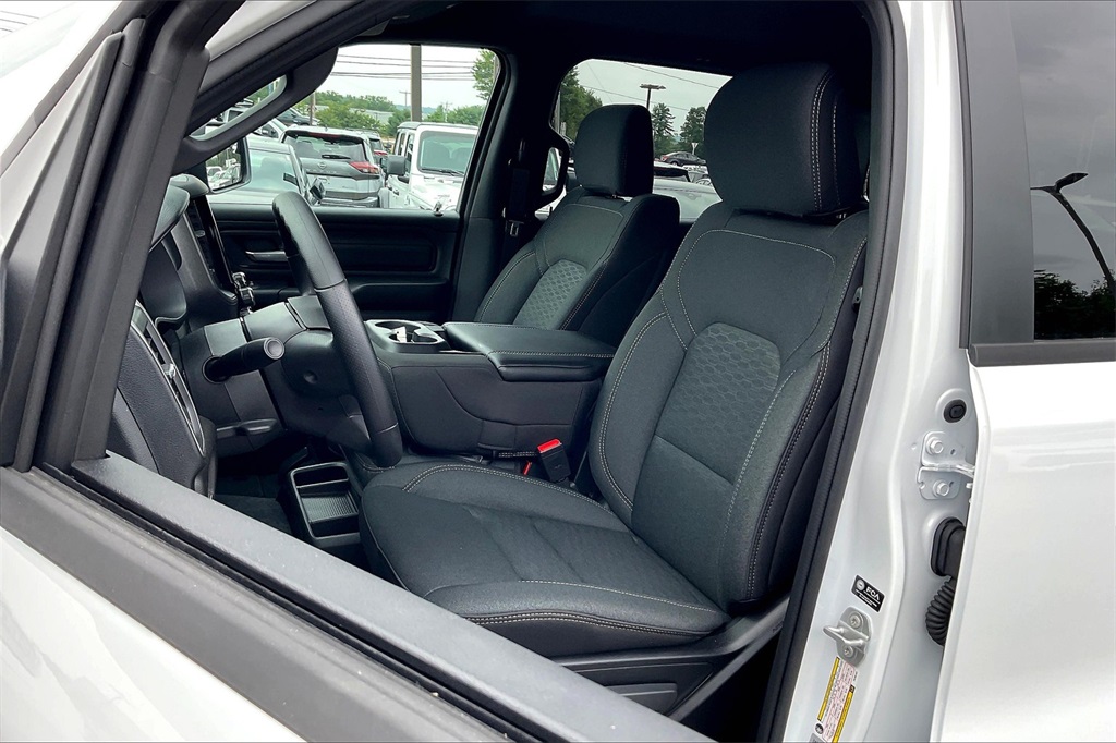 2026 Ram 1500 Tradesman - Photo 11