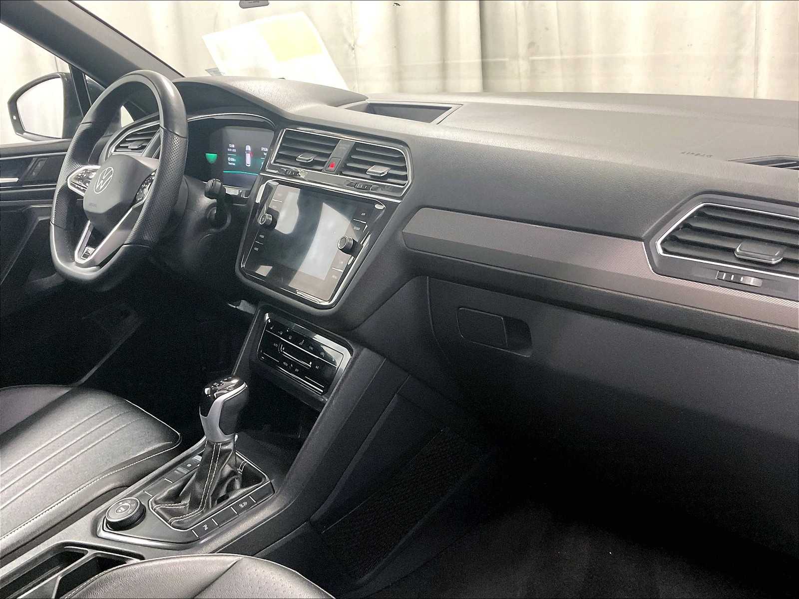 2022 Volkswagen Tiguan SE R-Line Black - Photo 14