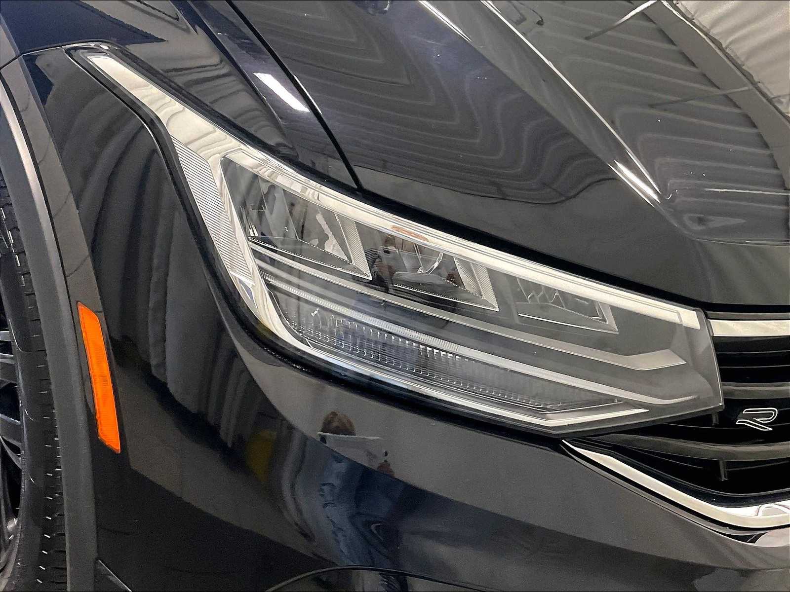 2022 Volkswagen Tiguan SE R-Line Black - Photo 32