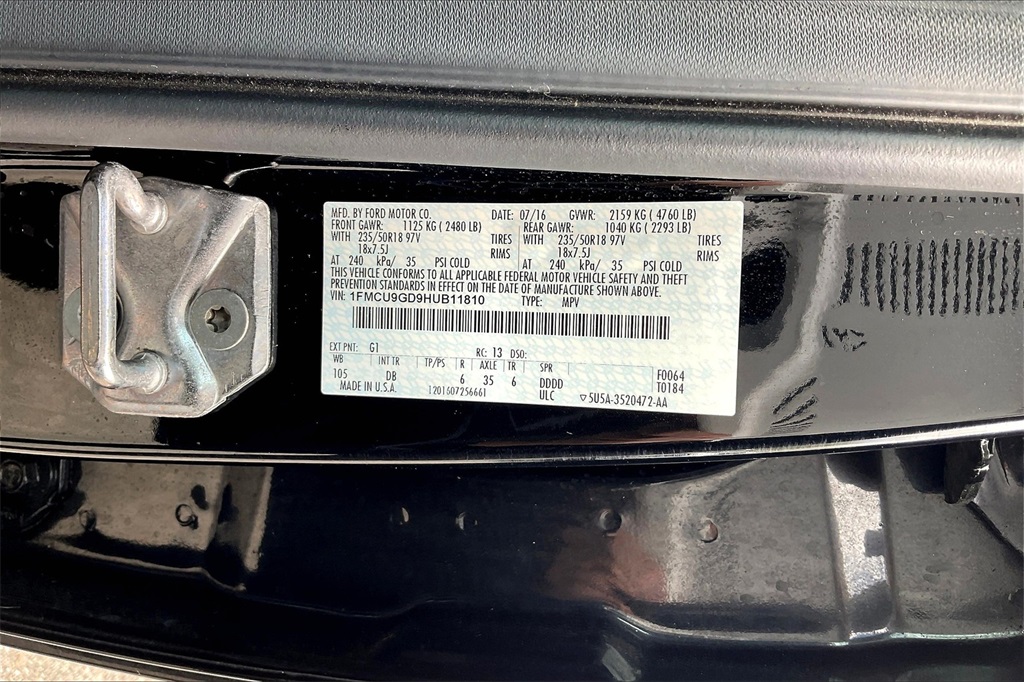 2017 Ford Escape SE - Photo 32