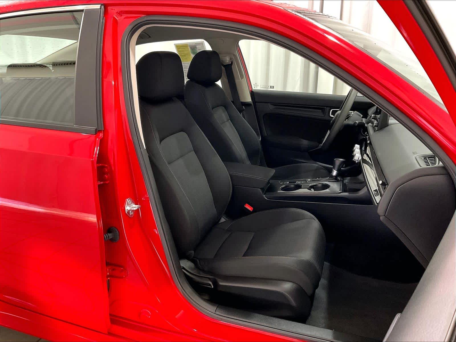 2024 Honda Civic LX - Photo 11