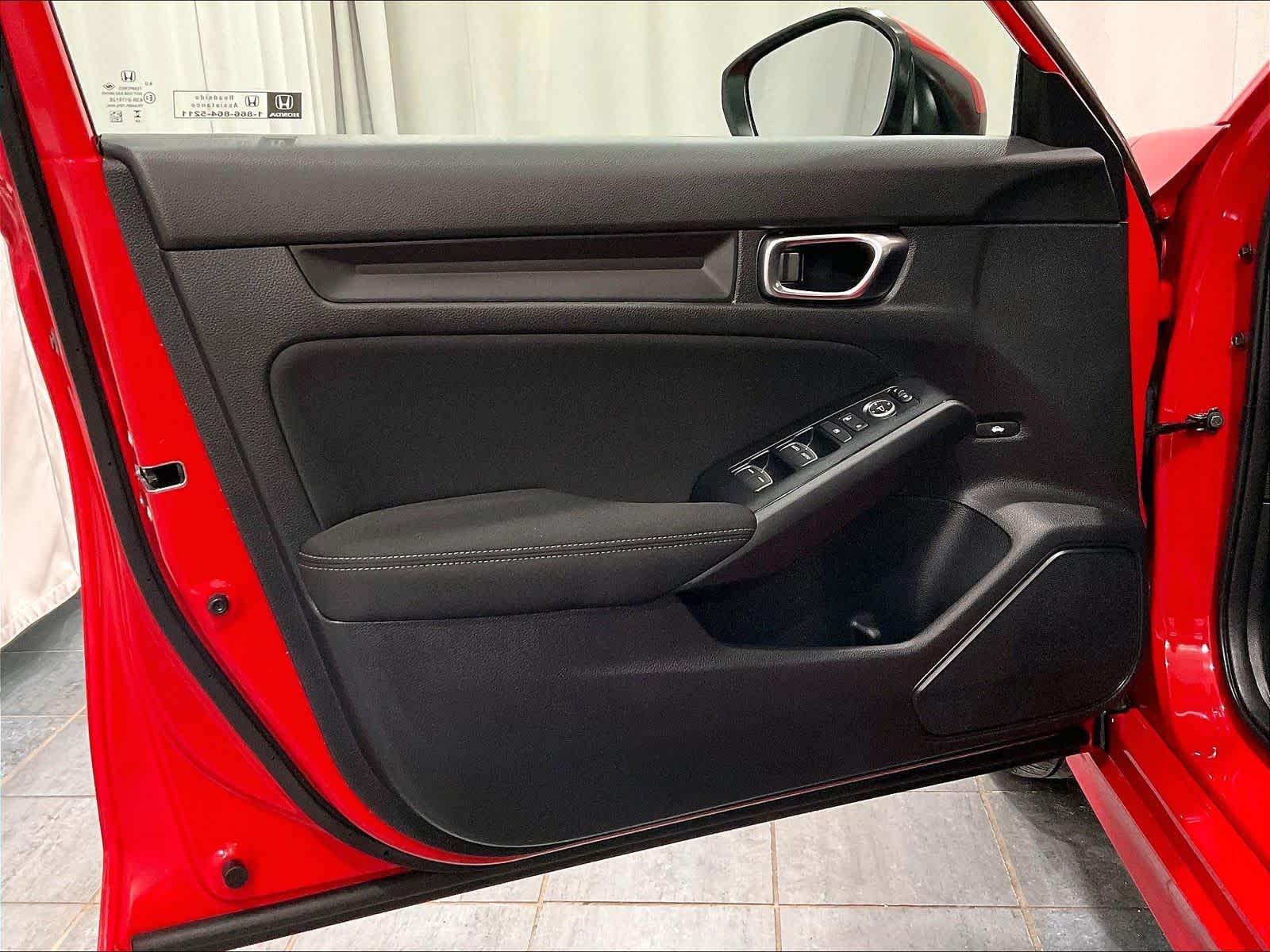 2024 Honda Civic LX - Photo 9