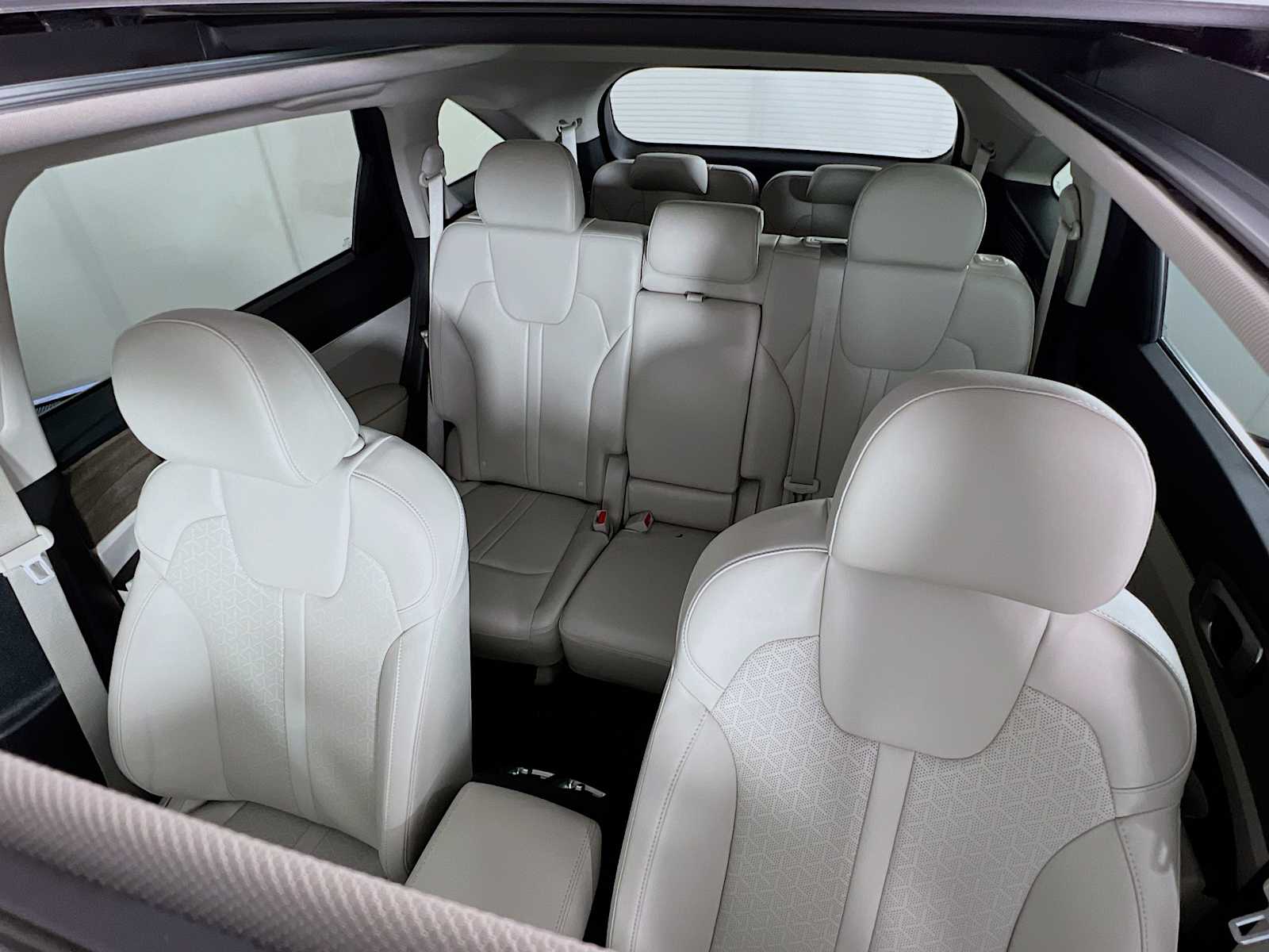 2022 Kia Sorento X-Line S - Photo 23