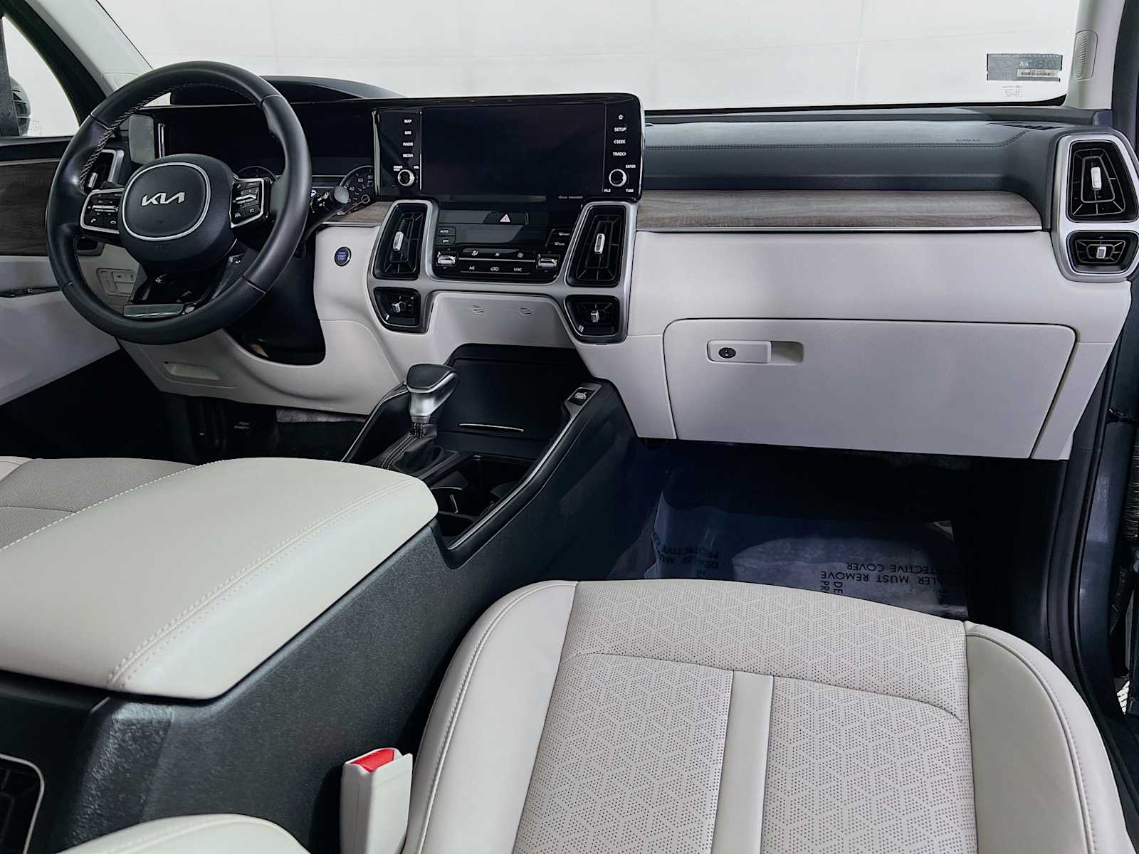 2022 Kia Sorento X-Line S - Photo 31