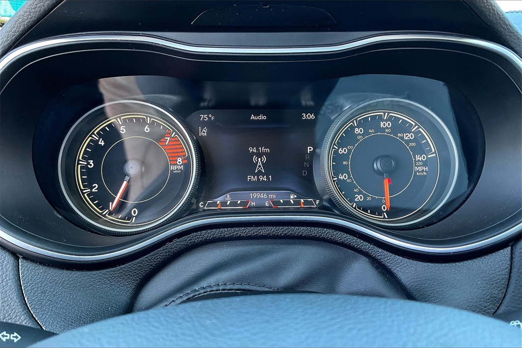 2022 Jeep Cherokee Limited - Photo 24