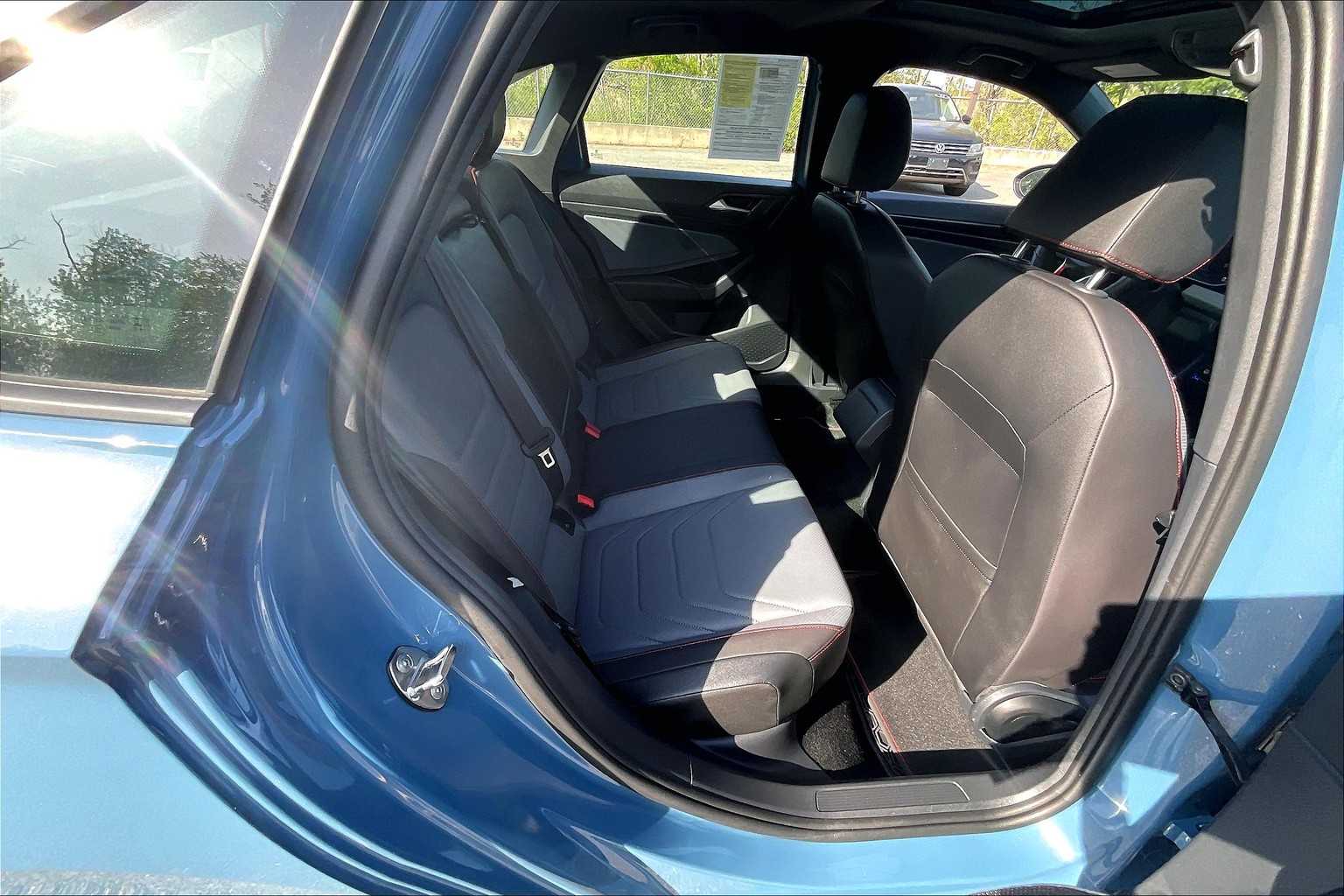 2025 Volkswagen Jetta GLI Autobahn - Photo 16