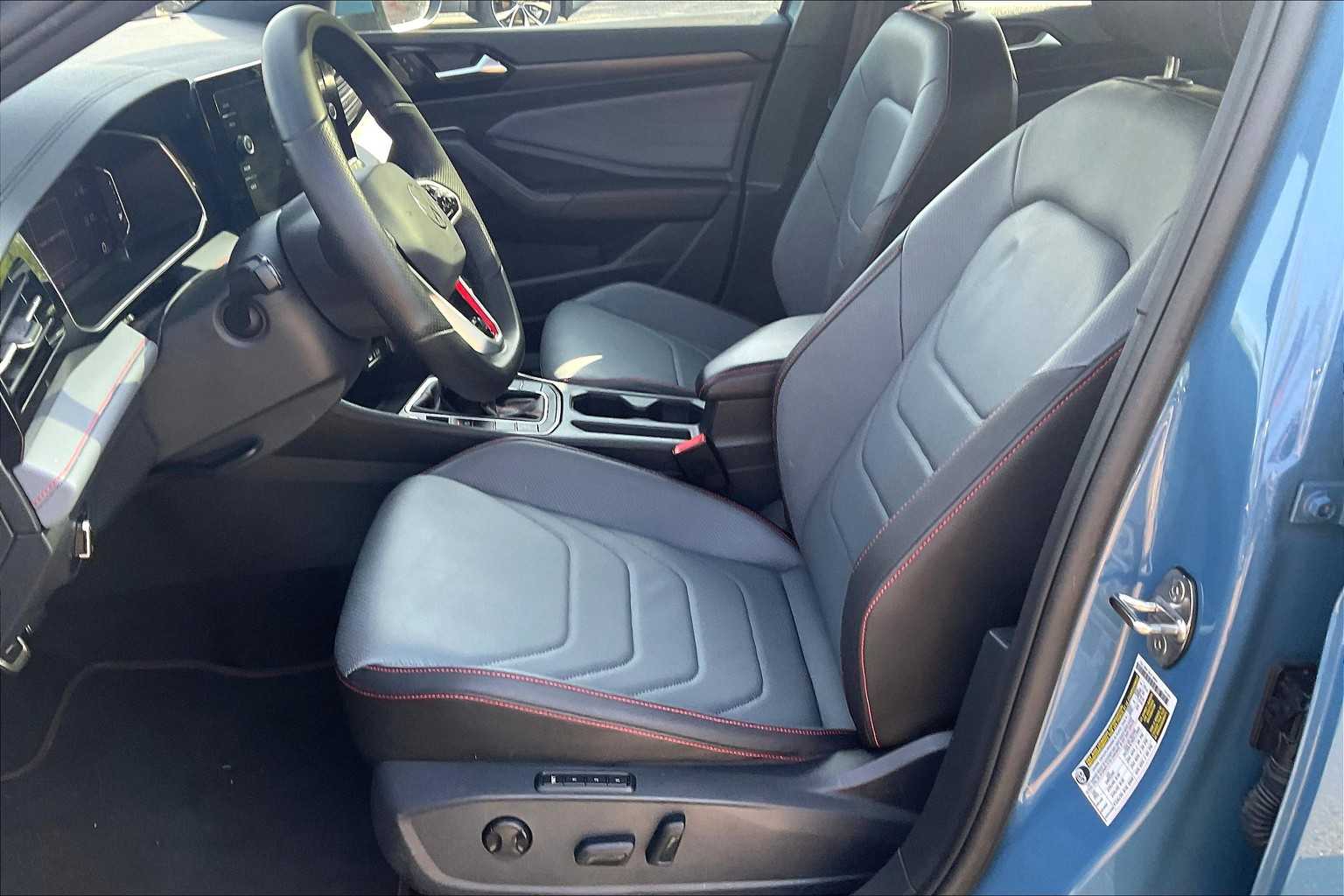 2025 Volkswagen Jetta GLI Autobahn - Photo 10
