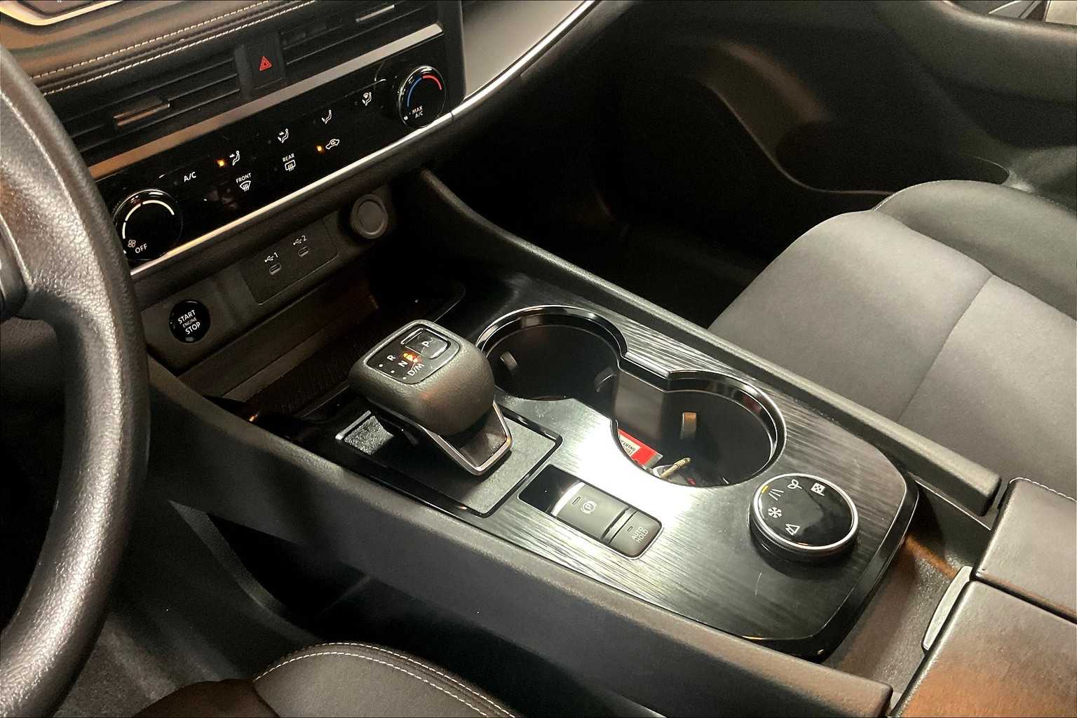 2024 Nissan Rogue S - Photo 20