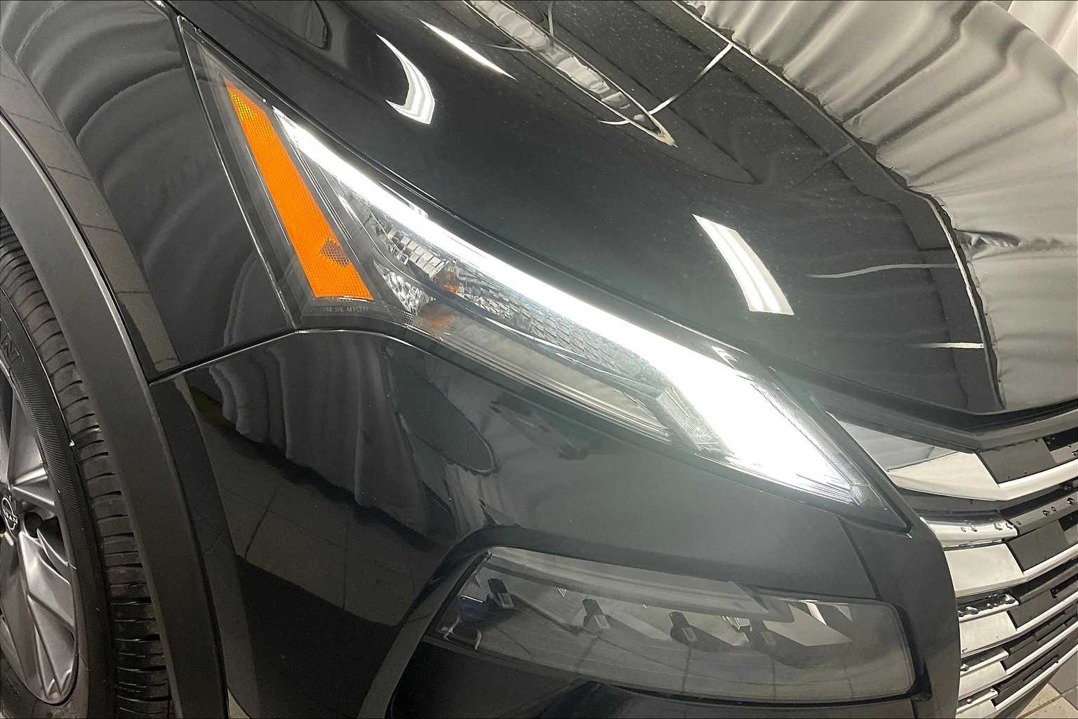 2024 Nissan Rogue S - Photo 32