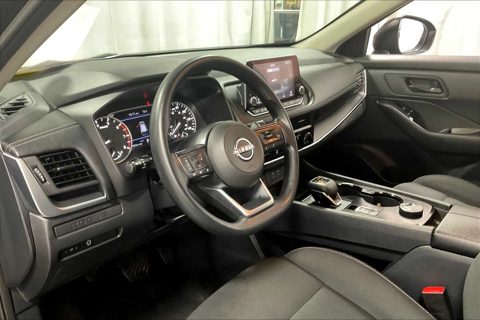 2024 Nissan Rogue S - Photo 8