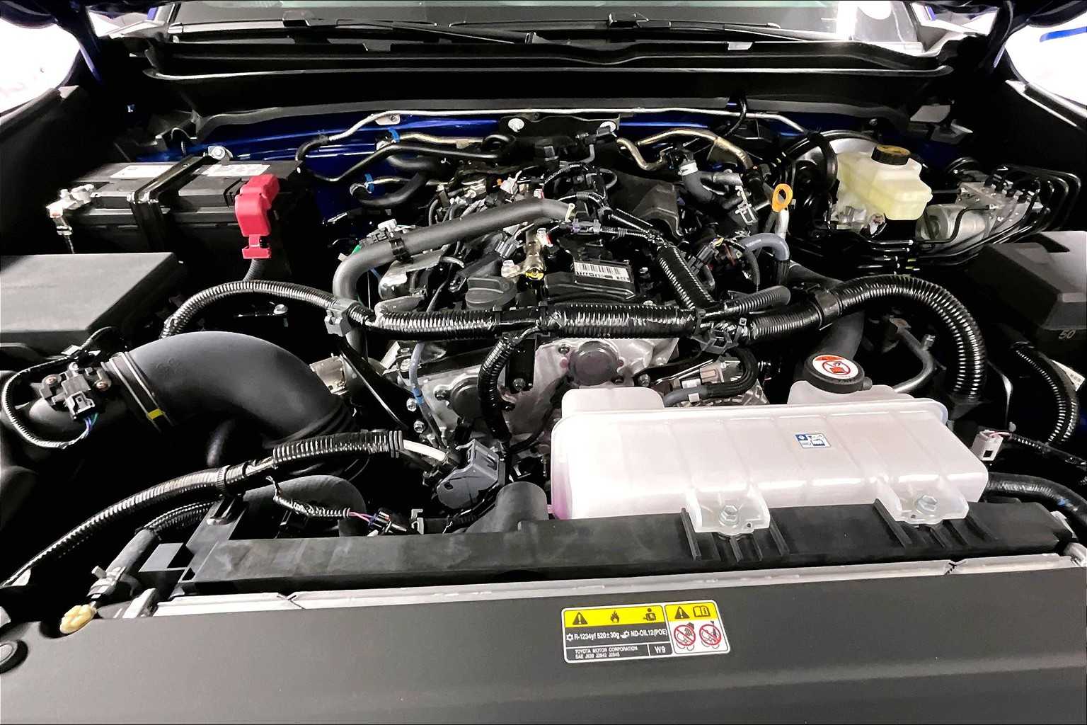 2025 Toyota Tacoma TRD Off Road - Photo 16