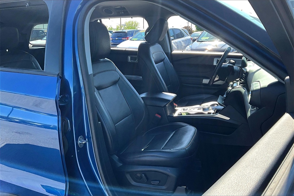 2022 Ford Explorer Limited - Photo 11
