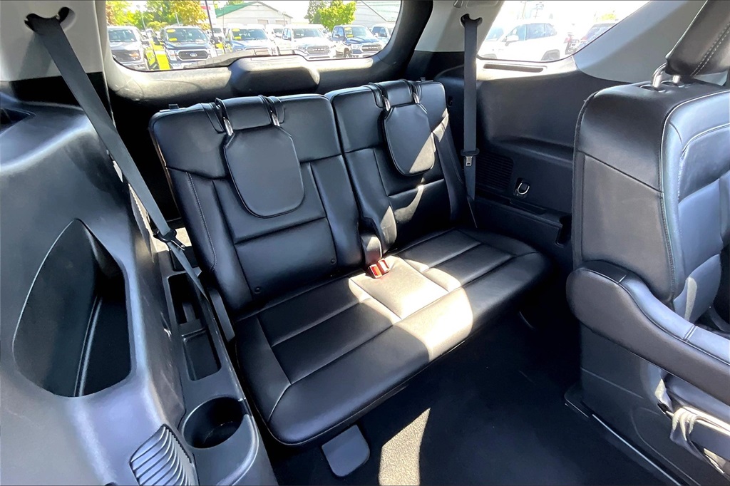 2022 Ford Explorer Limited - Photo 17