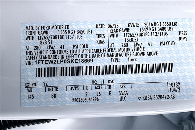 2025 Ford F-150 STX - Photo 14