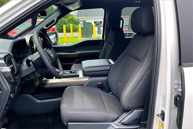 2025 Ford F-150 STX - Photo 10