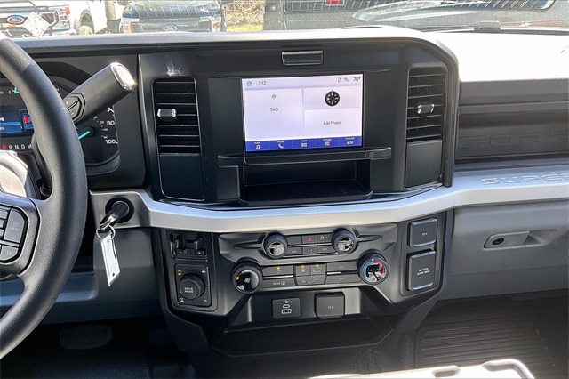 2025 Ford F-250SD XL - Photo 8