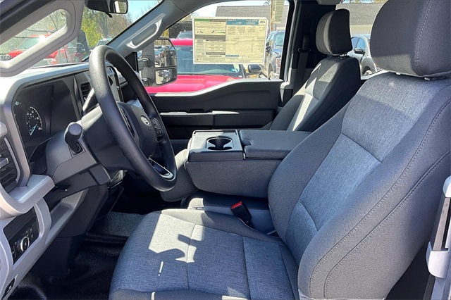 2025 Ford F-250SD XL - Photo 10