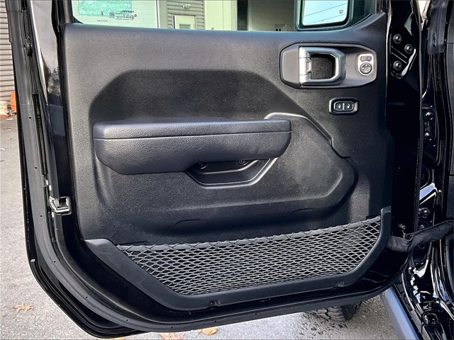 2023 Jeep Gladiator Sport - Photo 18