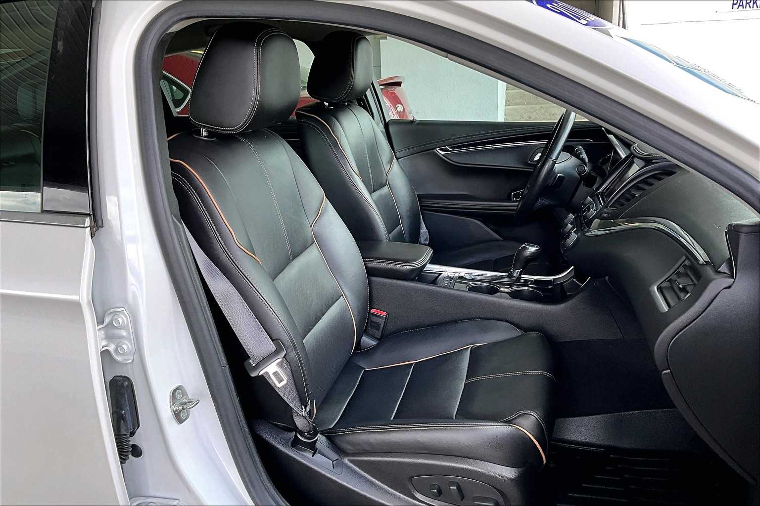 2016 Chevrolet Impala LTZ - Photo 11