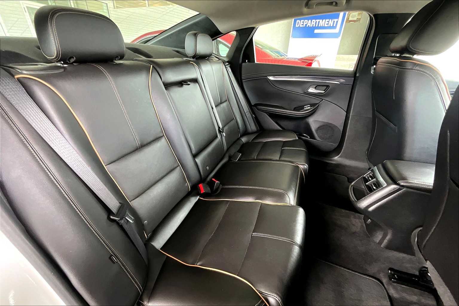 2016 Chevrolet Impala LTZ - Photo 16